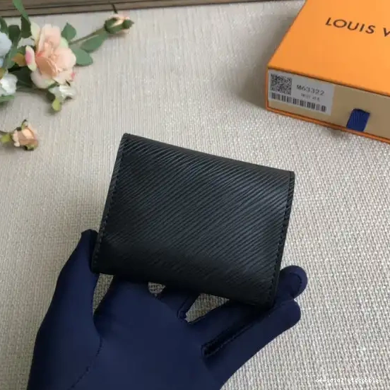 Official oldcobbler LOUIS VUITTON TWIST WALLET 0627